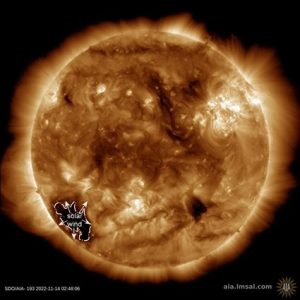 Lee más sobre el artículo PREDICCIÓN A LARGO PLAZO DE IMPORTANTE IMPACTO DE VIENTO SOLAR SOBRE LA TIERRA